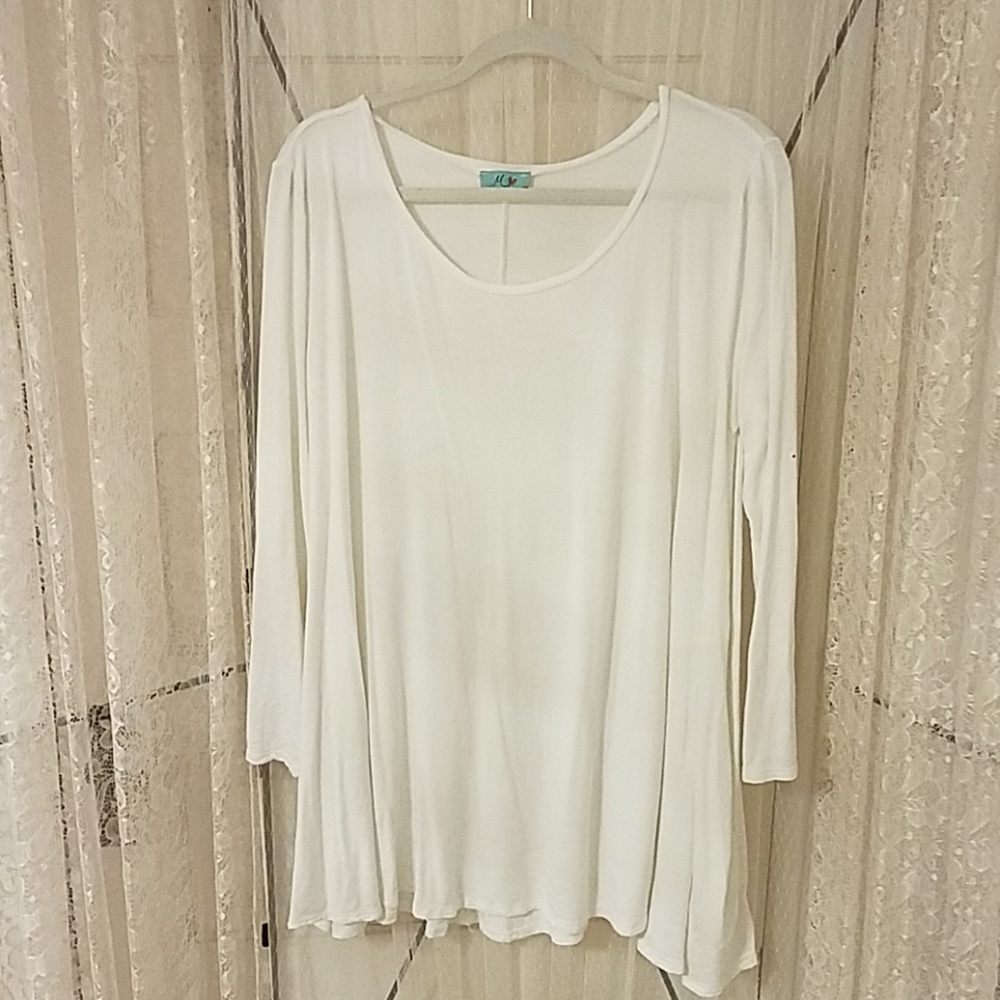 Long sleeve top
